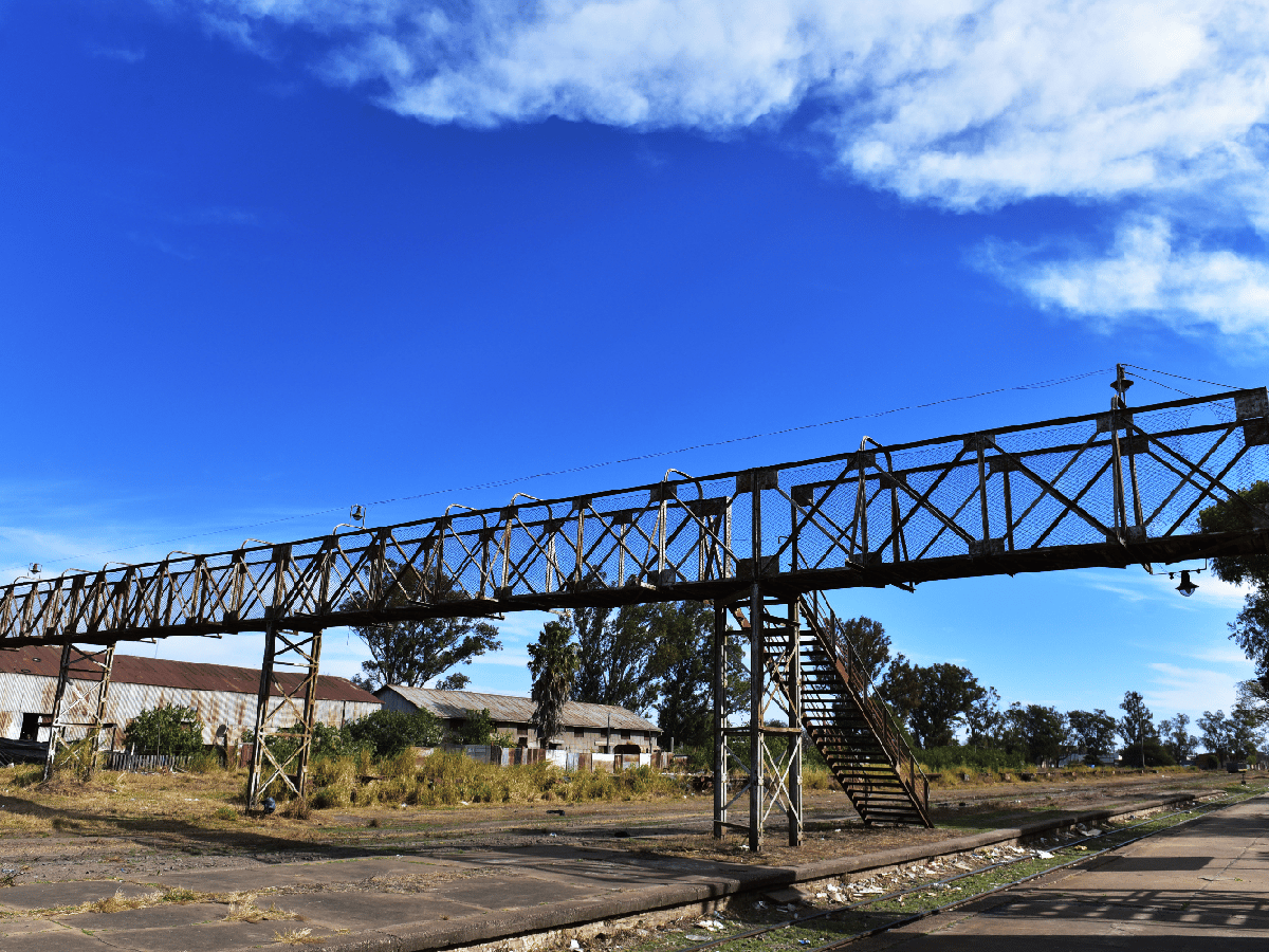 El puente de la ciudad sin río cumple 105 años  