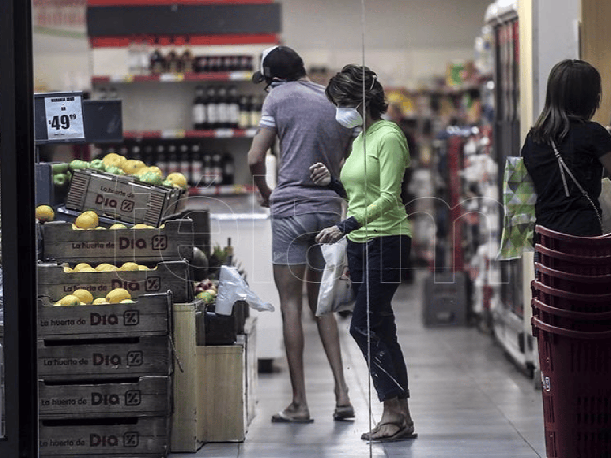 Supermercadistas aseguran estar comprometidos a continuar con "Precios Máximos"