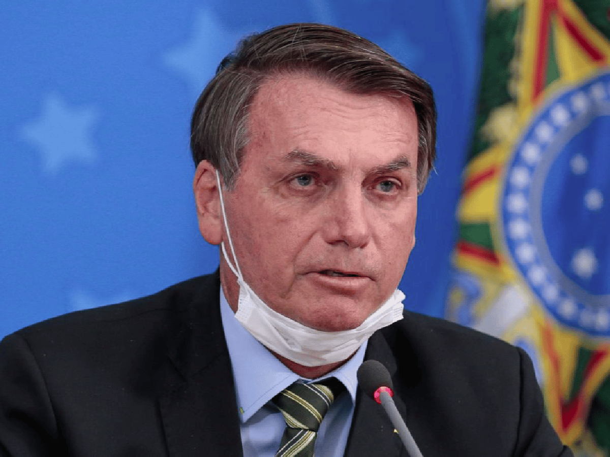 Expectativa en Brasil por saber si Bolsonaro tiene coronavirus