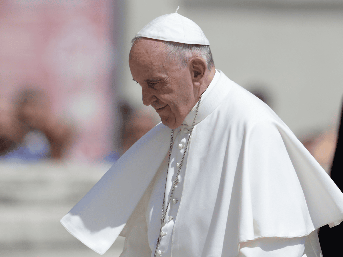 El Papa pidió a los jóvenes que visiten a sus abuelos