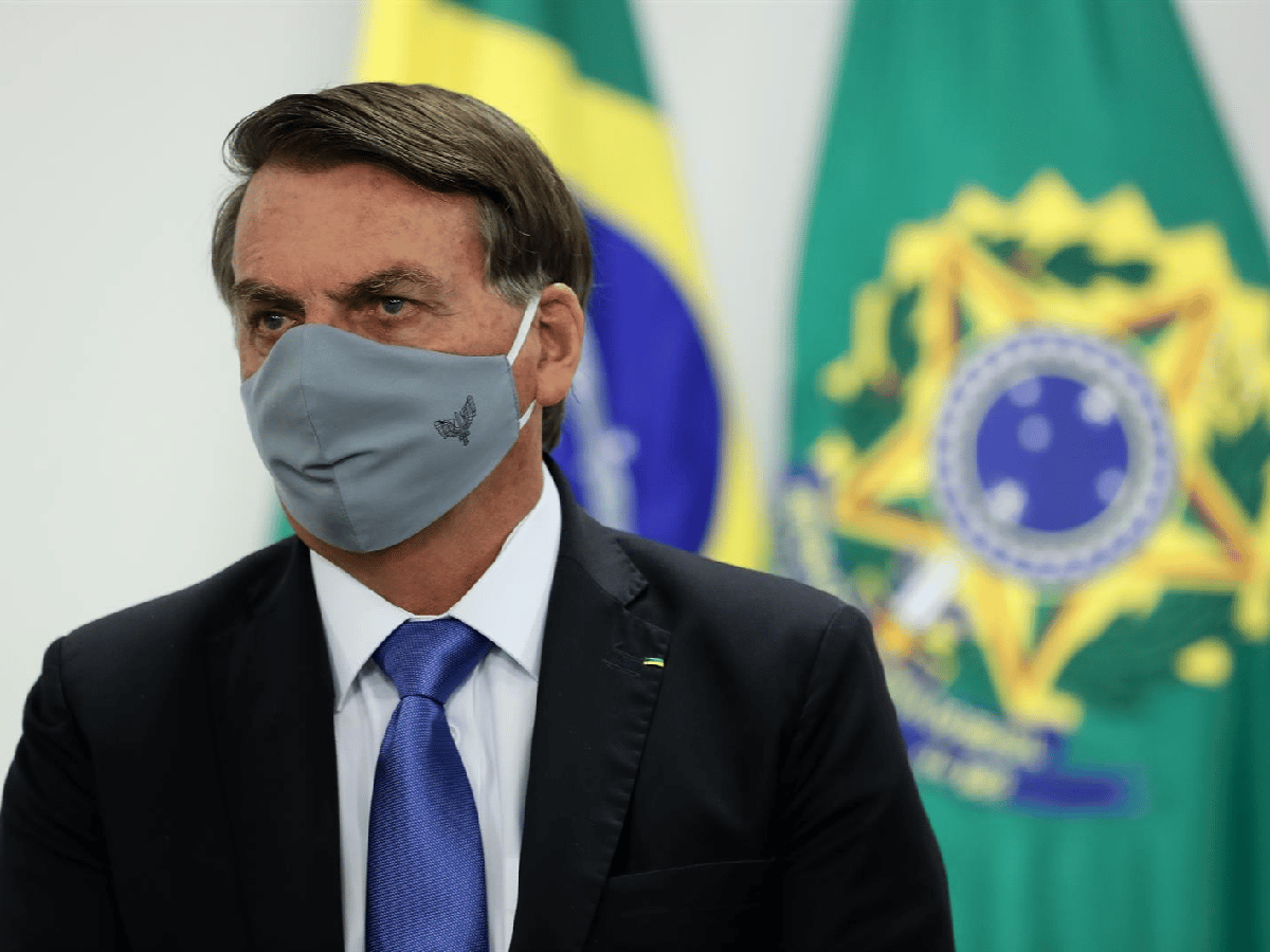Bolsonaro tiene síntomas de coronavirus 