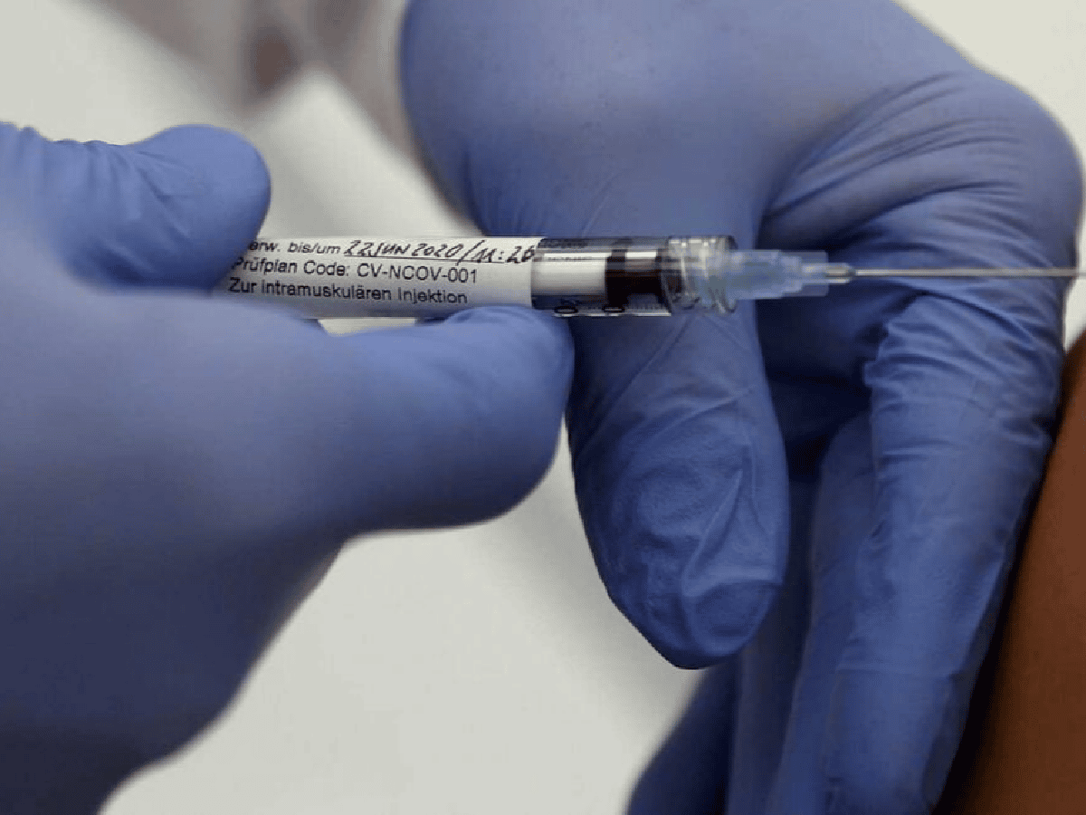 Coronavirus: Brasil busca asegurar 70 millones de dosis de la vacuna de Oxford
