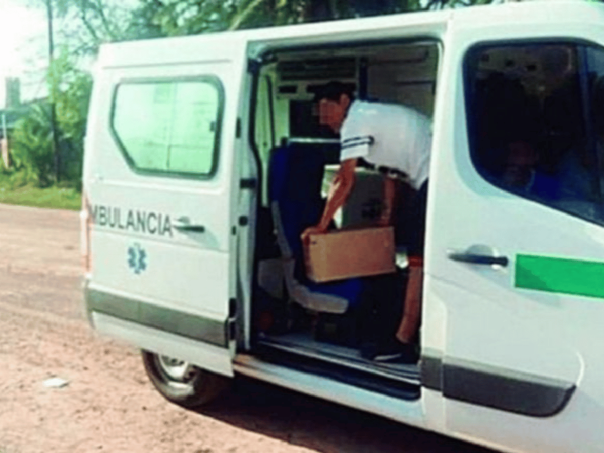 Santiago del Estero: una ambulancia llevaba fernet para el hijo de un intendente
