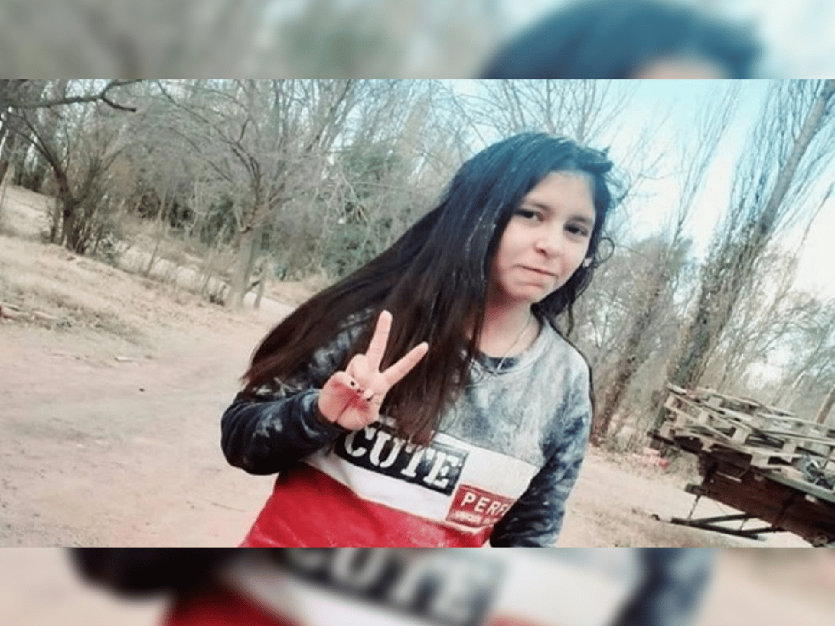 Murió una adolescente  tras recibir varias puñaladas en Mendoza
