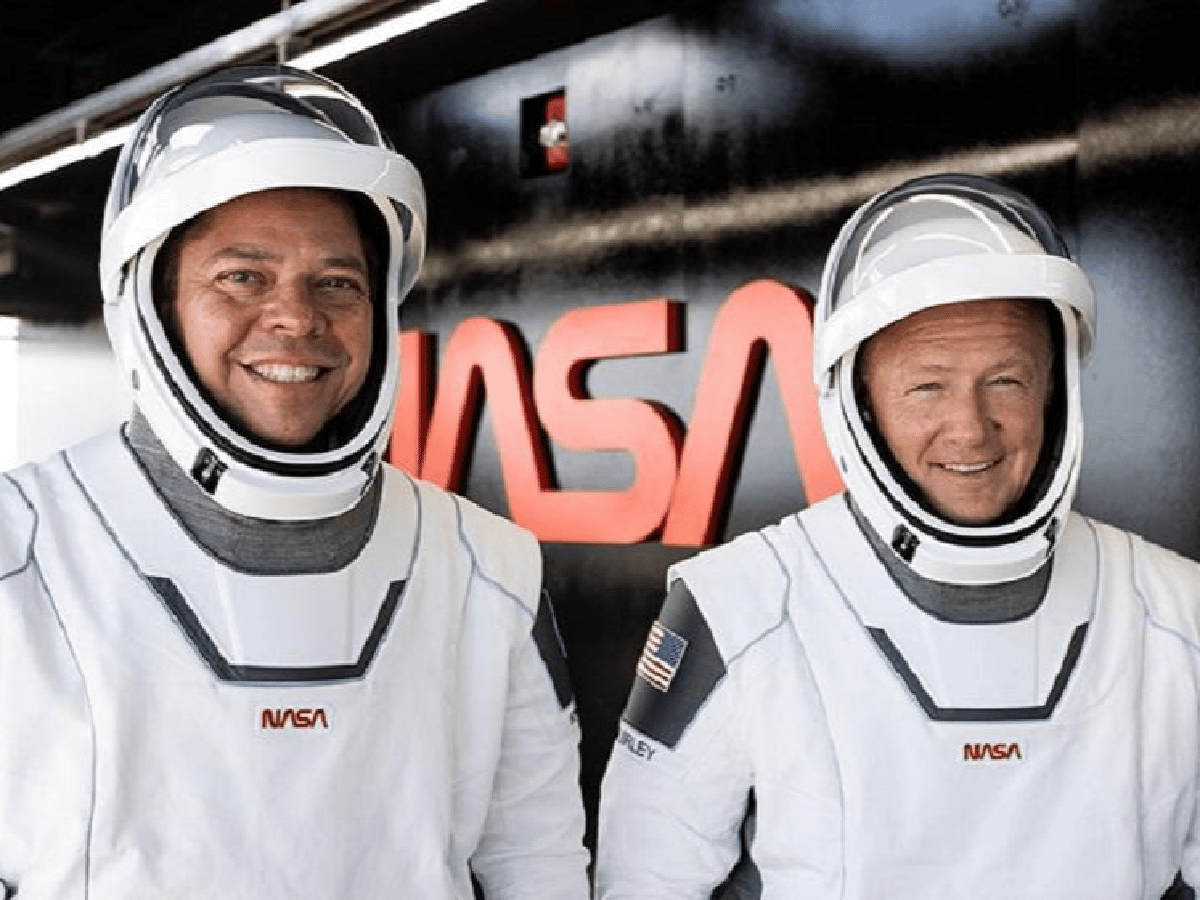 Los astronautas de la misión de SpaceX regresaron este domingo a la Tierra