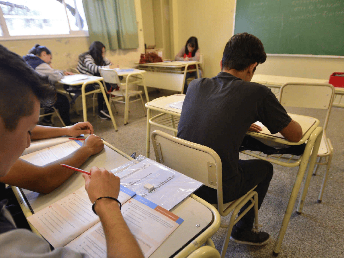 Córdoba habilita exámenes excepcionales para estudiantes que terminan el secundario