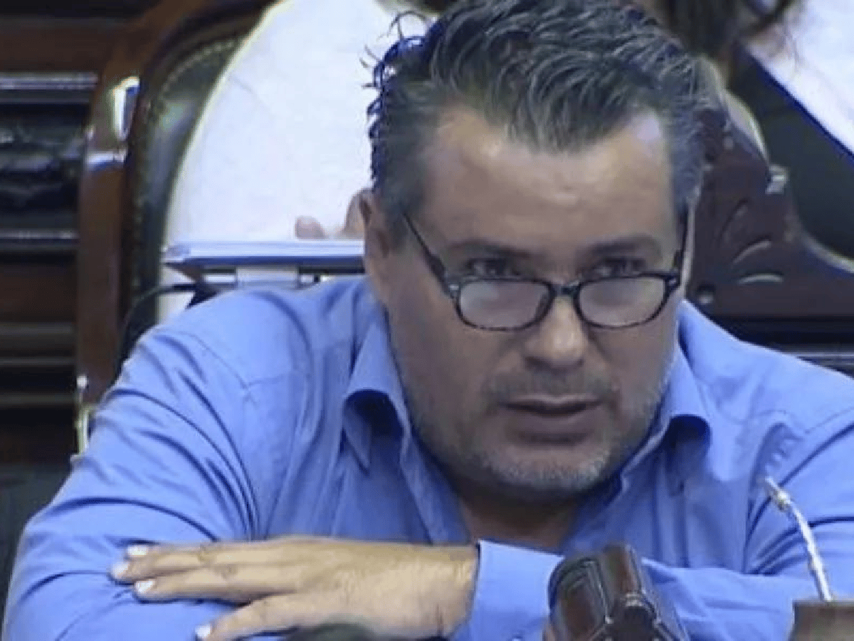 Escándalo sexual en el Congreso: renunció el diputado Juan Emilio Ameri