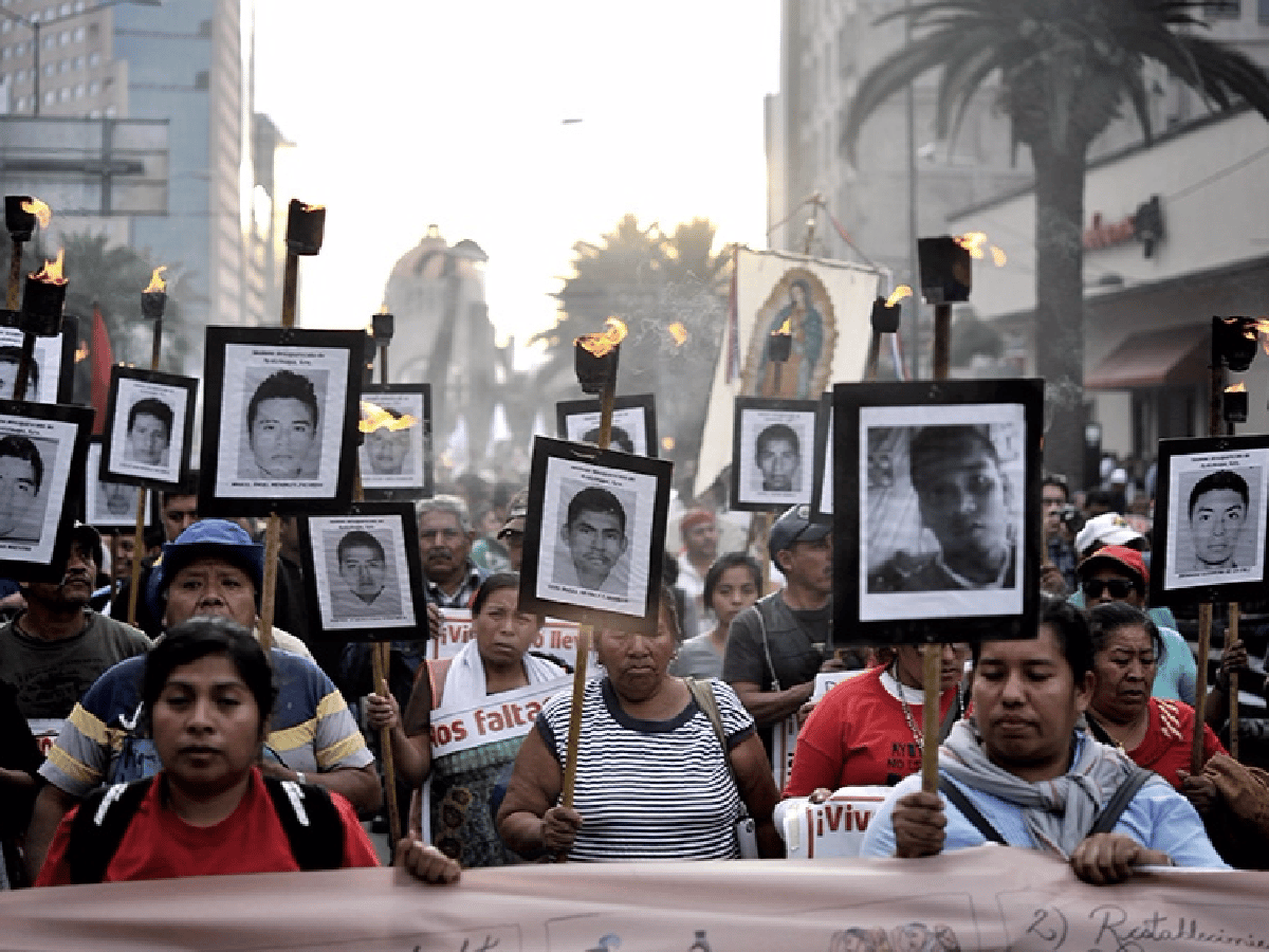 México: un exfuncionario implicado en la desaparición de los 43 estudiantes huyó a Israel