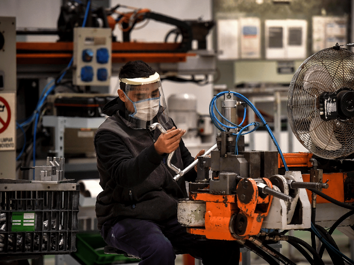 Las expectativas industriales mejoran sobre productividad pero siguen deprimidas respecto de la generación de empleo