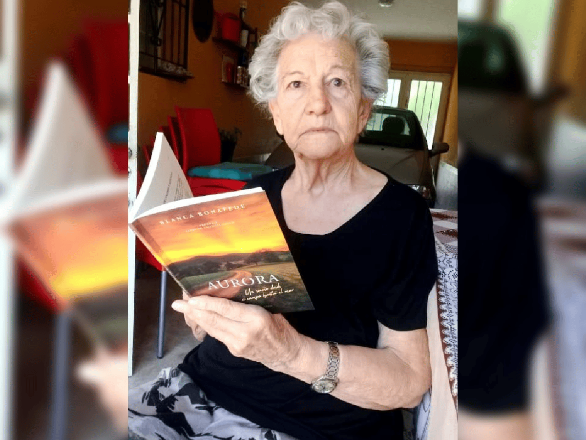 Blanca Aurora, mujer de campo y escritora editada a los 79 años