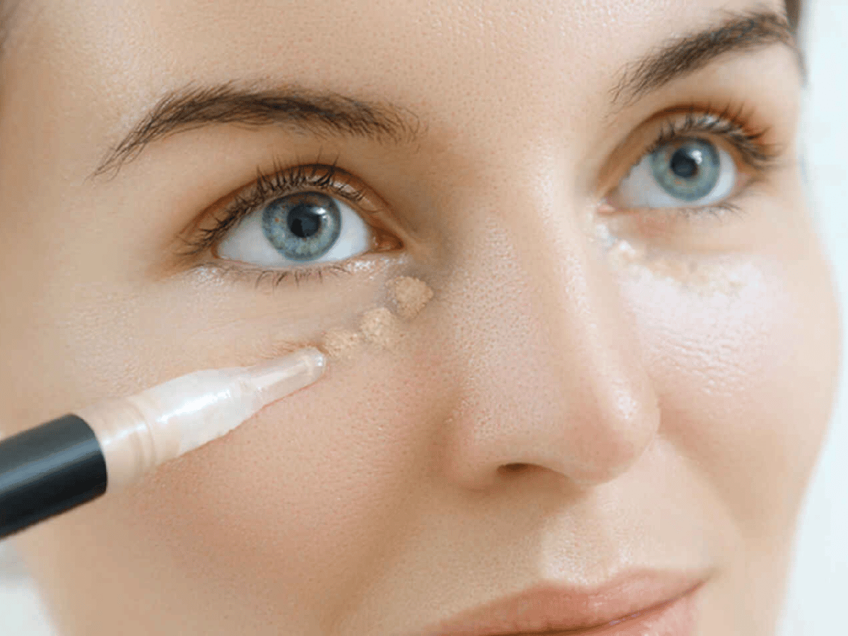 Los trucos para lograr un maquillaje perfecto sobre pieles grasas