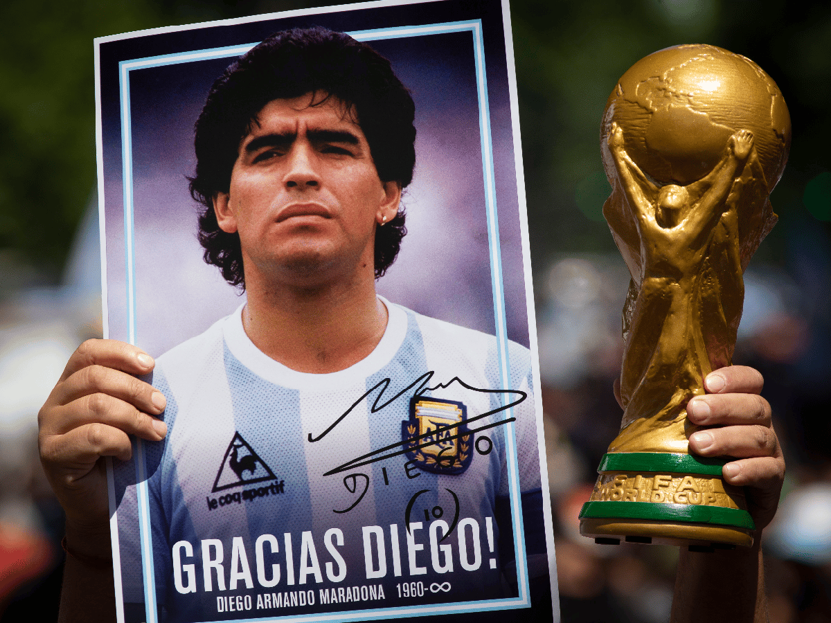 Buscan instituir la fecha de nacimiento de Maradona como Día Nacional del Fútbol