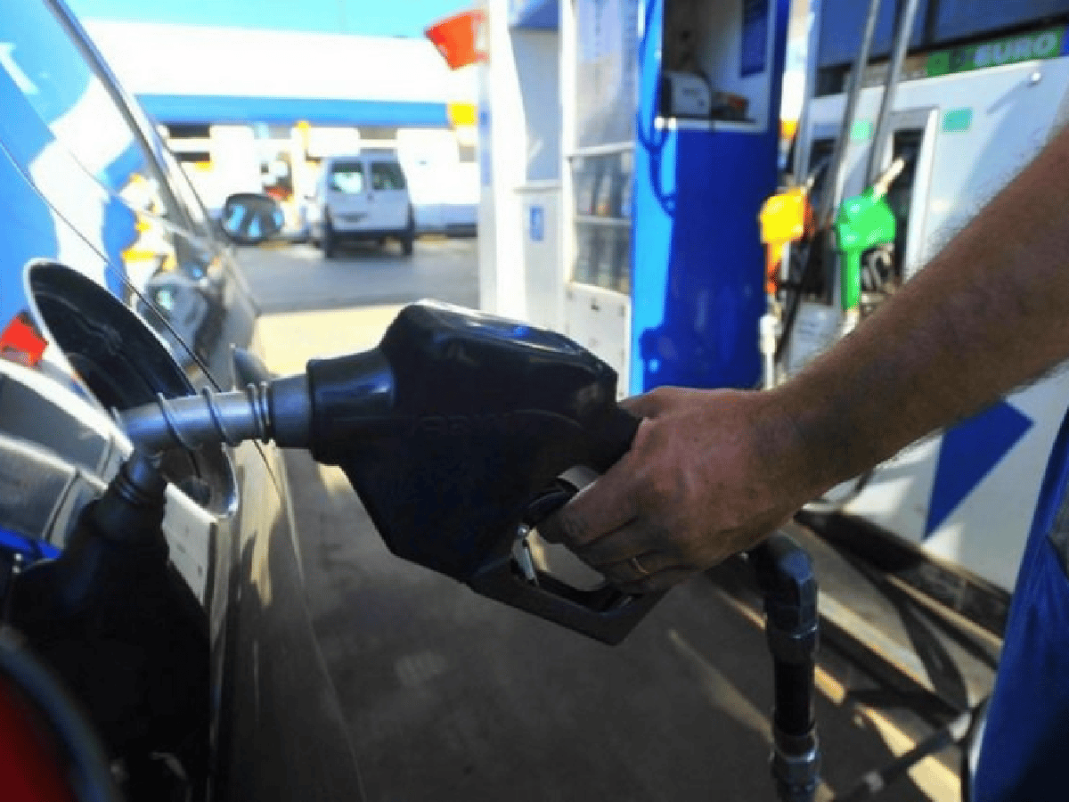 Combustibles: advierten que es necesario otro ajuste antes de fin de año