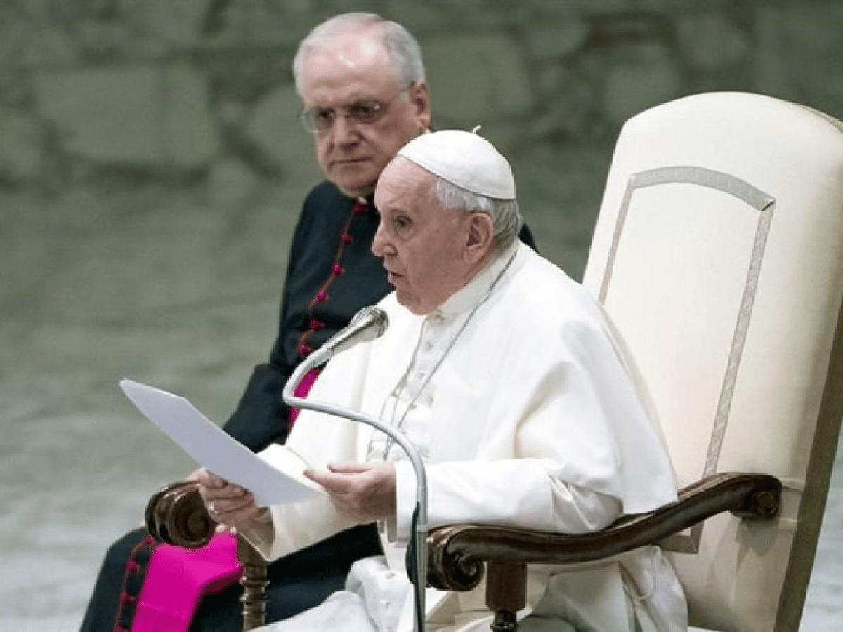 El papa Francisco no presidirá la misa de fin de año por un dolor de ciática