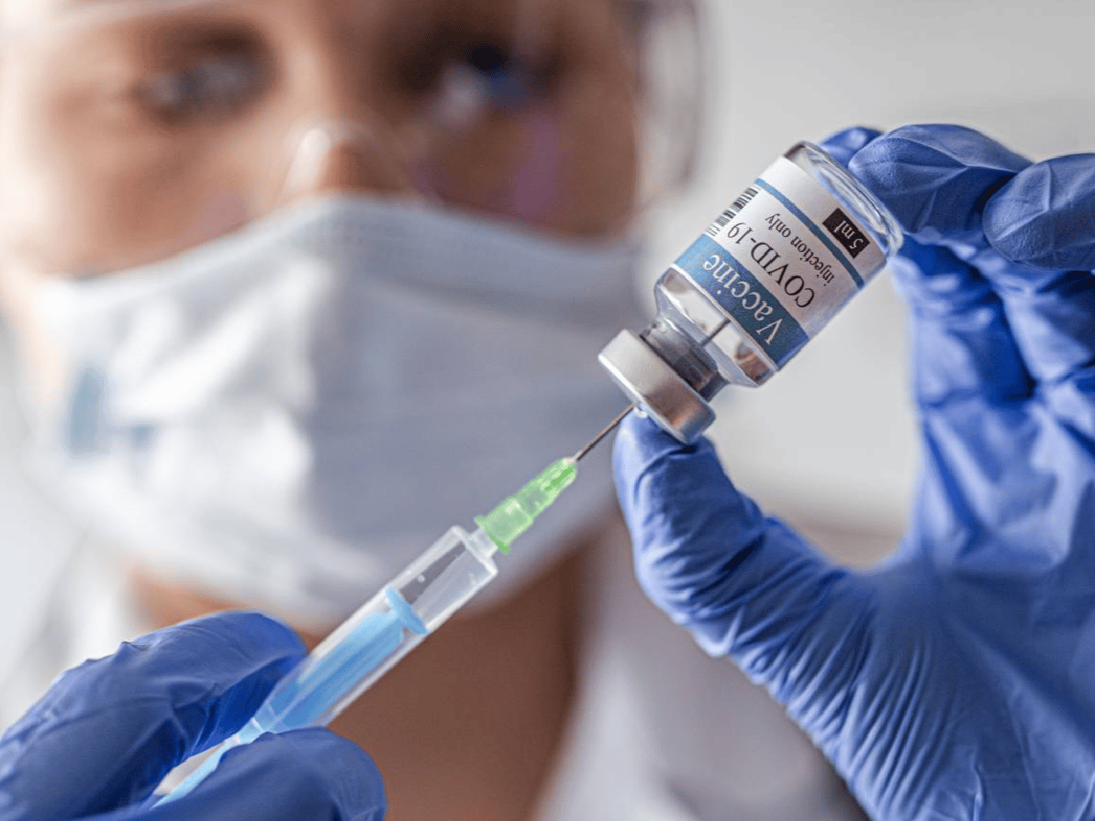 La OMS considera que la vacunación contra el coronavirus no debe ser obligatoria