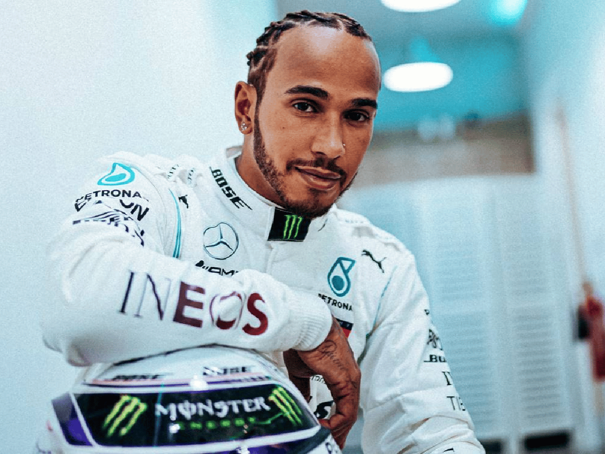 Hamilton dijo que "antes de la Navidad" renovará con Mercedes