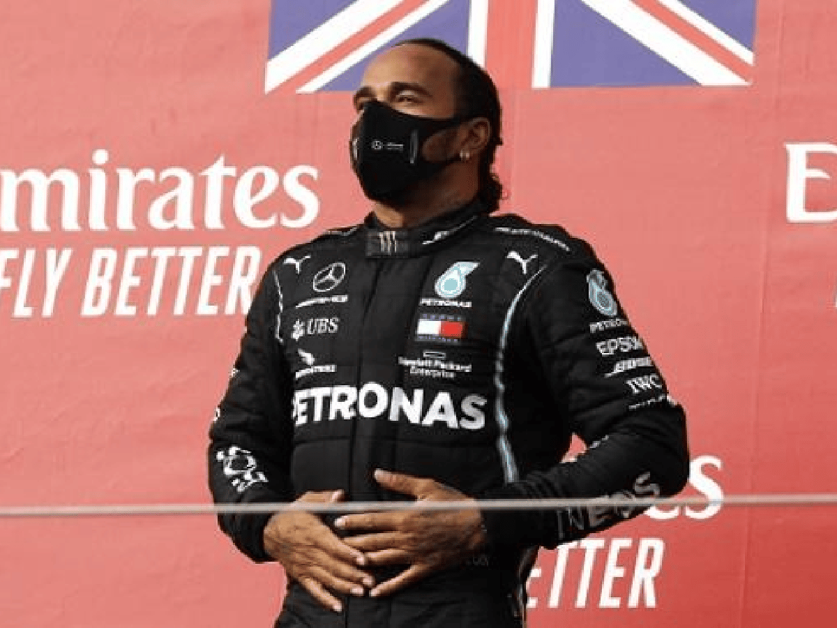 Hamilton espera renovar  su contrato con Mercedes