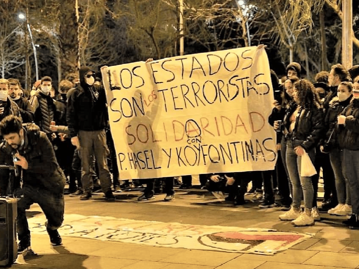 España: se intensifican las protestas por el encarcelamiento de un rapero