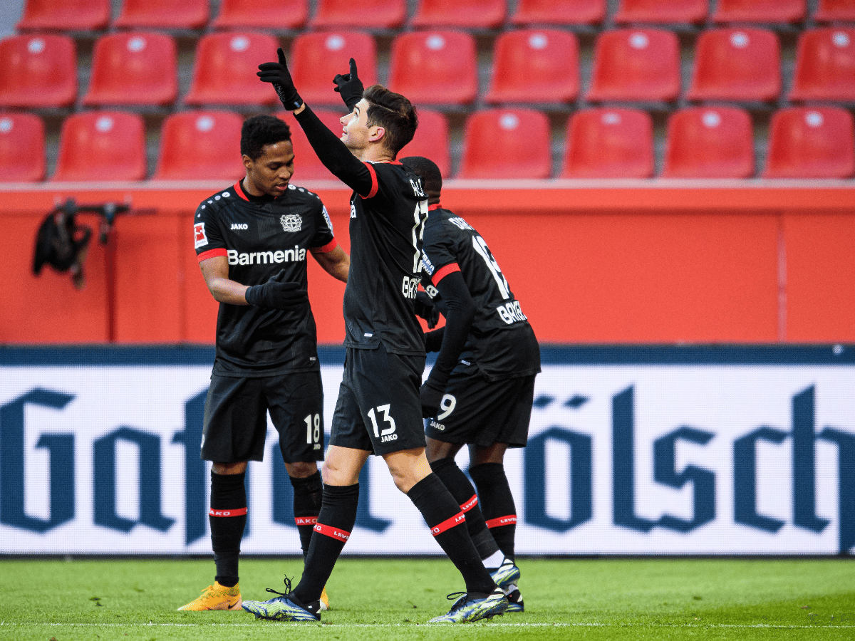 Alario marcó un gol en el empate de Bayer Leverkusen