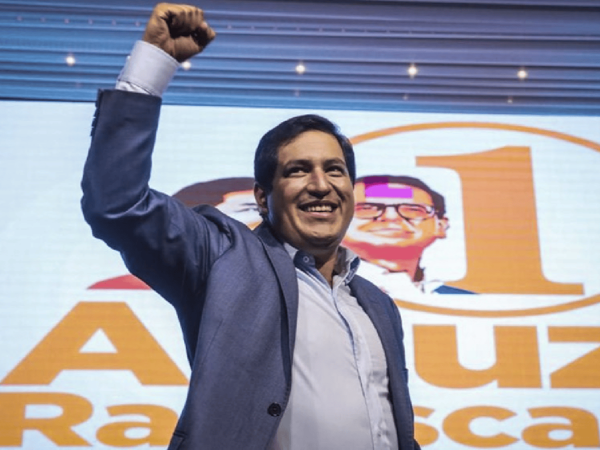 Ecuador: Arauz lidera el escrutinio pero irá a un balotaje contra un adversario aún no definido