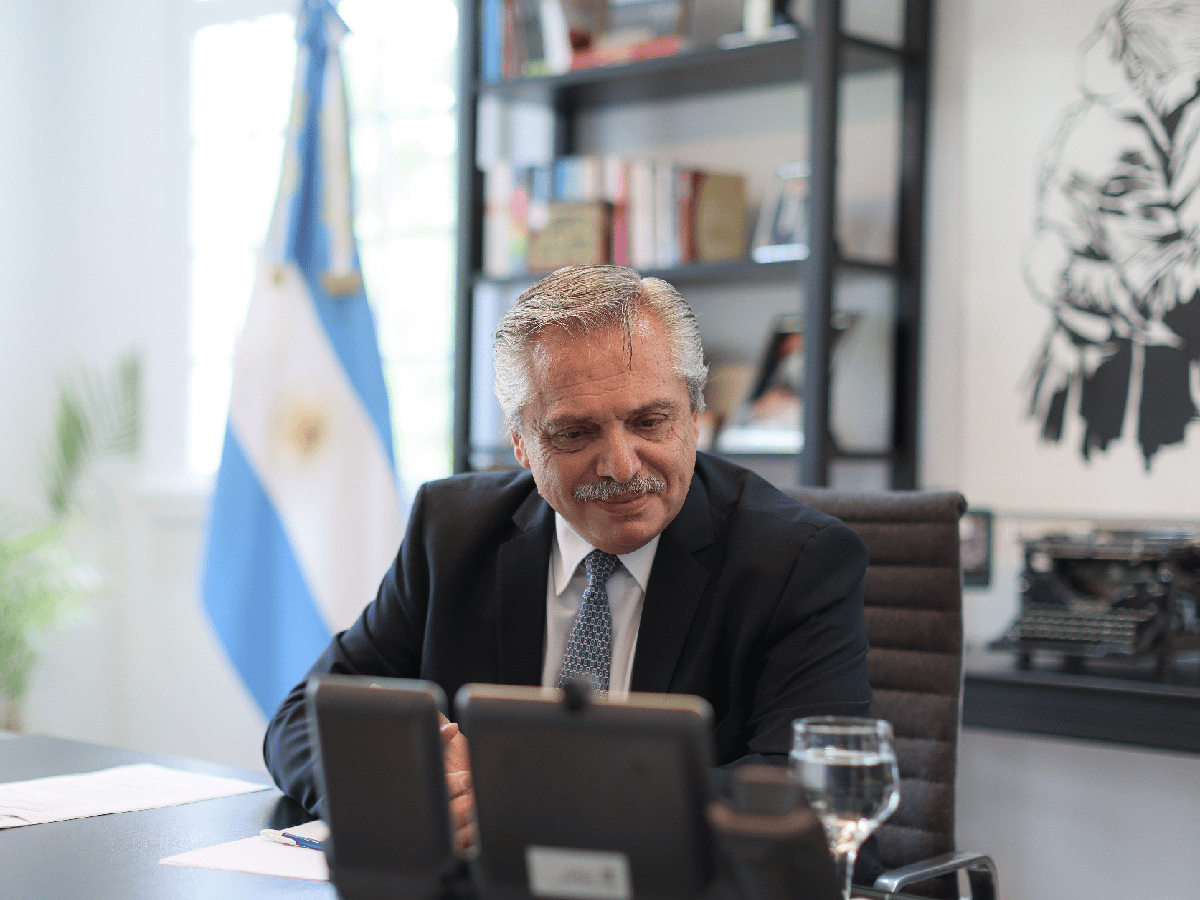 Alberto Fernández habló con Putin sobre la provisión de vacunas y la deuda con el FMI