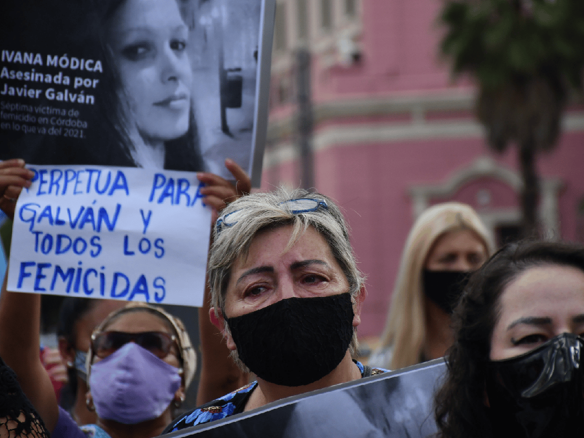 Marcharon en Córdoba en repudio al femicidio de Ivana Módica y en reclamo de justicia
