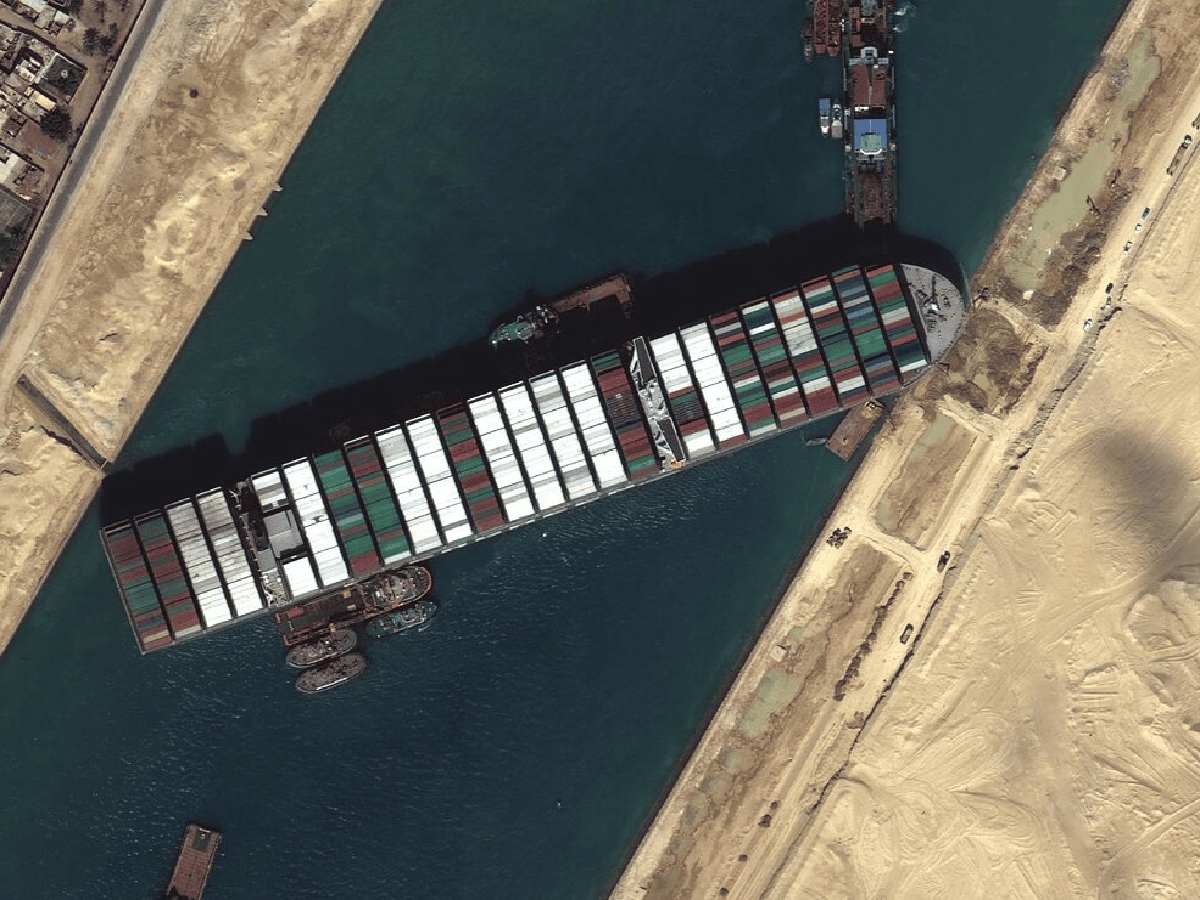 Canal de Suez: advertencia global