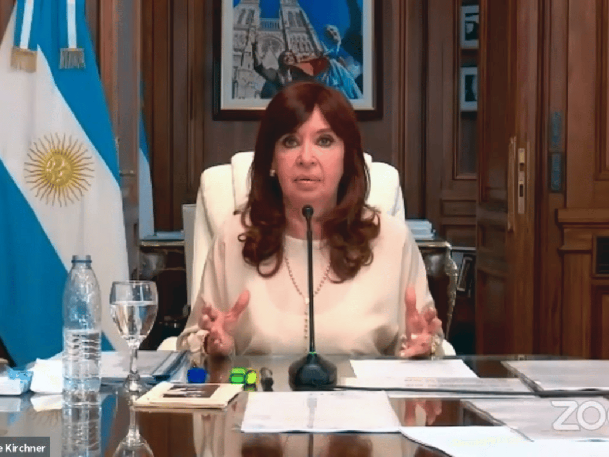 Cristina Kirchner cargó contra la justicia y Macri y afirmó que no pedirá su sobreseimiento