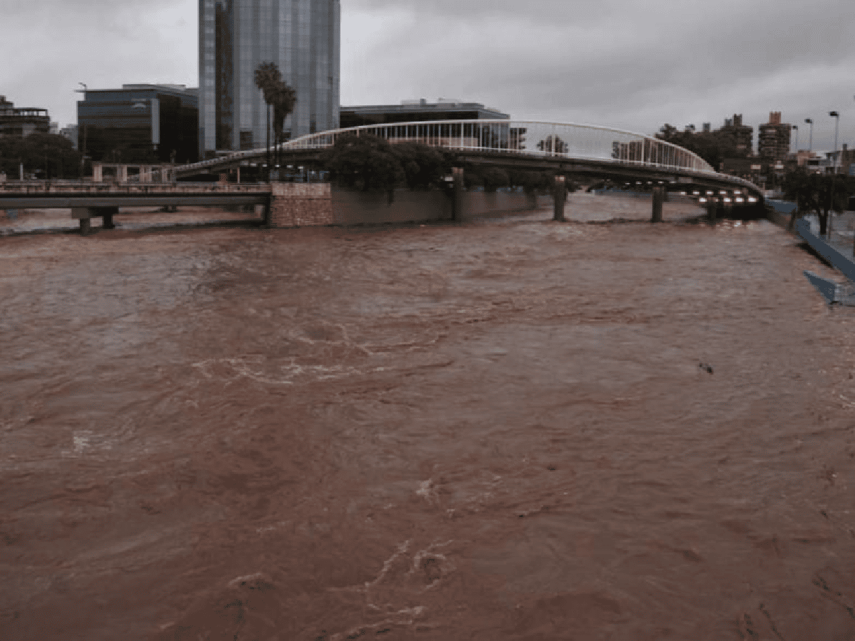 Fuerte temporal de lluvia con evacuados y rutas cortadas en Córdoba