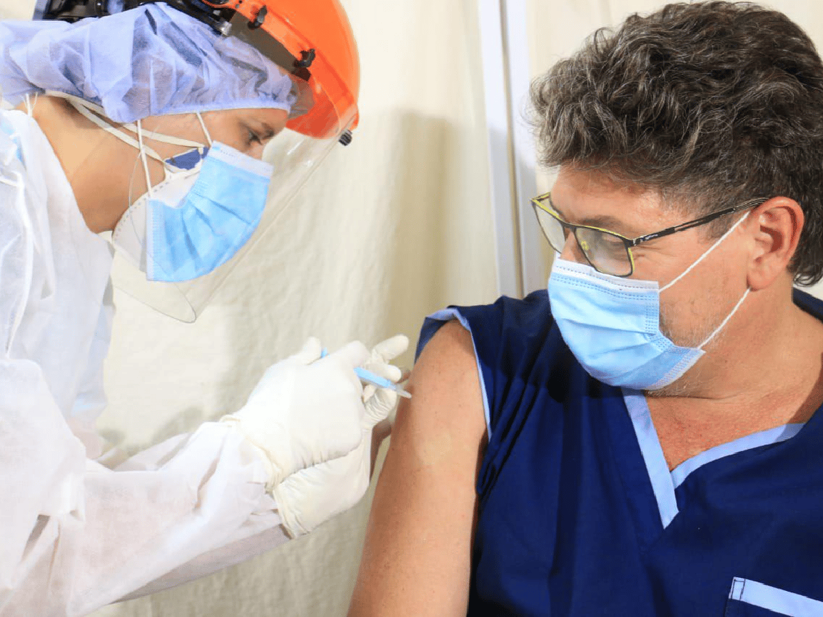 Coronavirus en Córdoba: 6 fallecimientos y 696 casos nuevos 