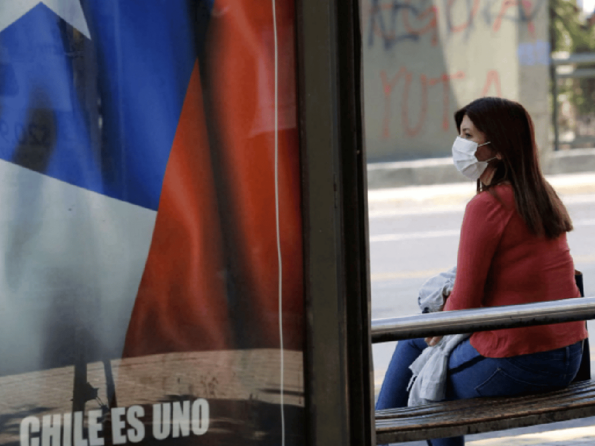 Chile: la mitad de Santiago vuelve a cuarentena total y casi 14 millones personas en todo el país