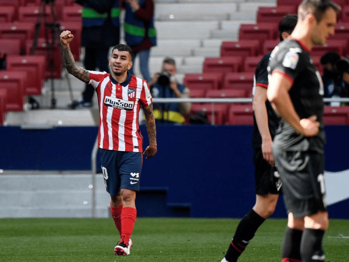 Atlético de Madrid goleó a Eibar con un doblete de Correa