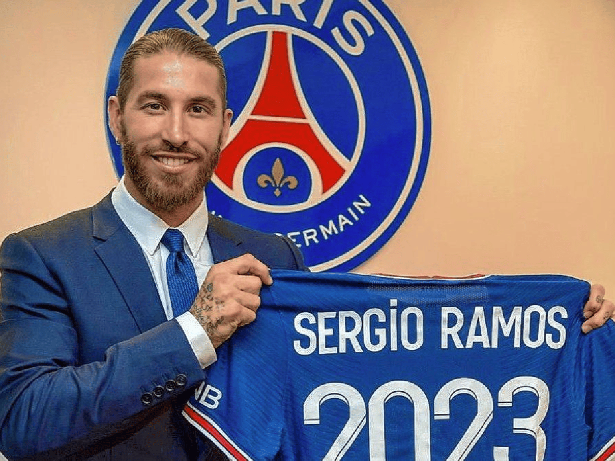  Sergio Ramos ya es jugador del PSG francés