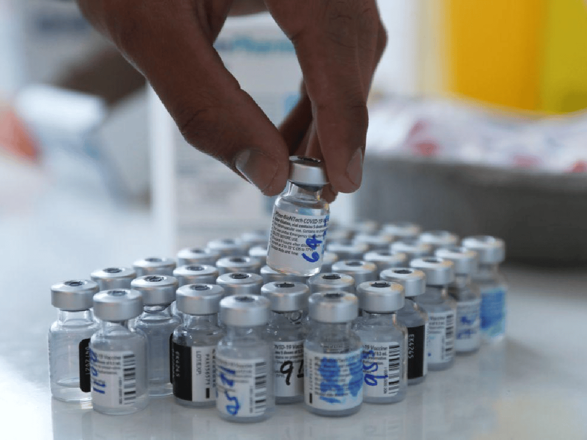 La Falda: devuelven 470 dosis de vacunas anti covid tras ser almacenados por error en un freezer