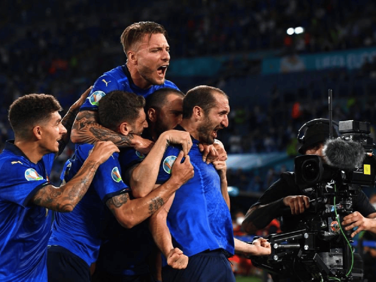 Italia es el primer finalista de la Euro