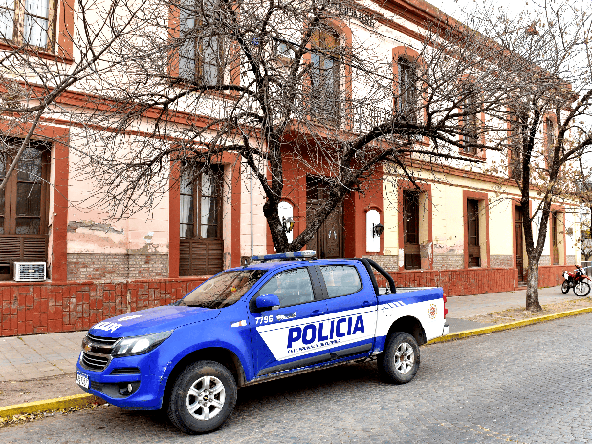 Son 10 los detenidos acusados de integrar banda de estafadores virtuales que operaba en Córdoba y Tucumán