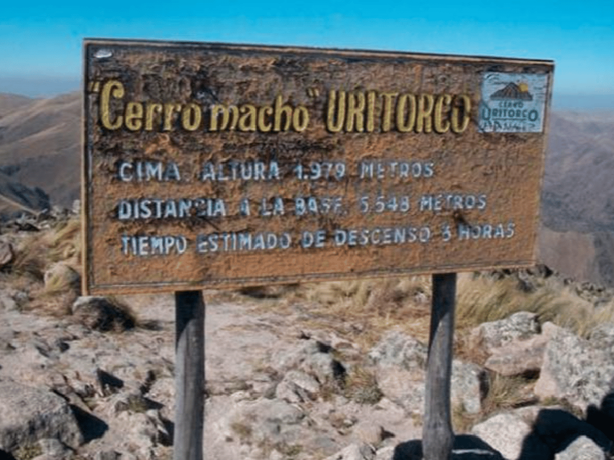 Un turista de Buenos Aires murió intentando subir el Cerro Uritorco
