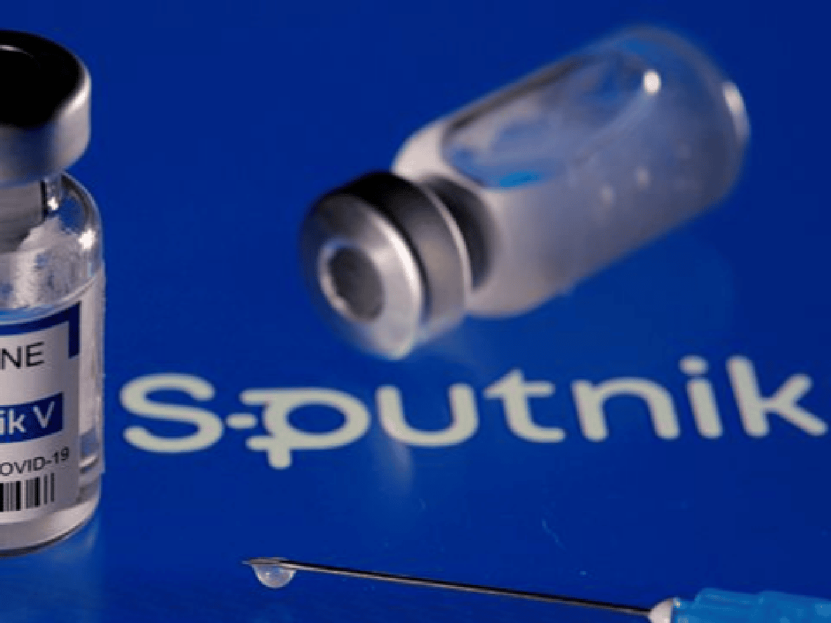 La OMS suspendió el proceso de aprobación de la Sputnik V