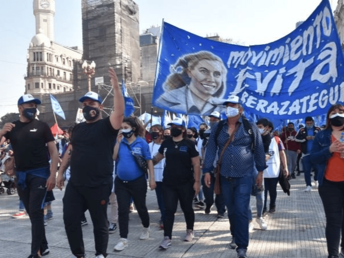 El movimiento Evita y Somos Barrios de Pie suspendió movilización