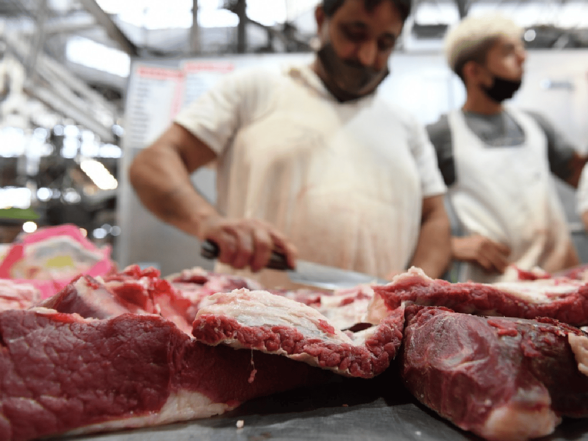 El Gobierno renovó el acuerdo de cortes populares de carne