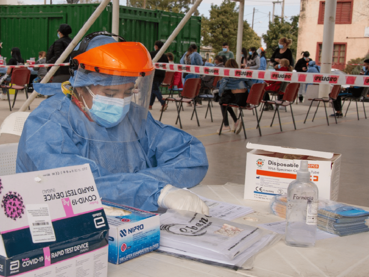 Córdoba registra un récord de más de 5.000 casos de coronavirus un un día