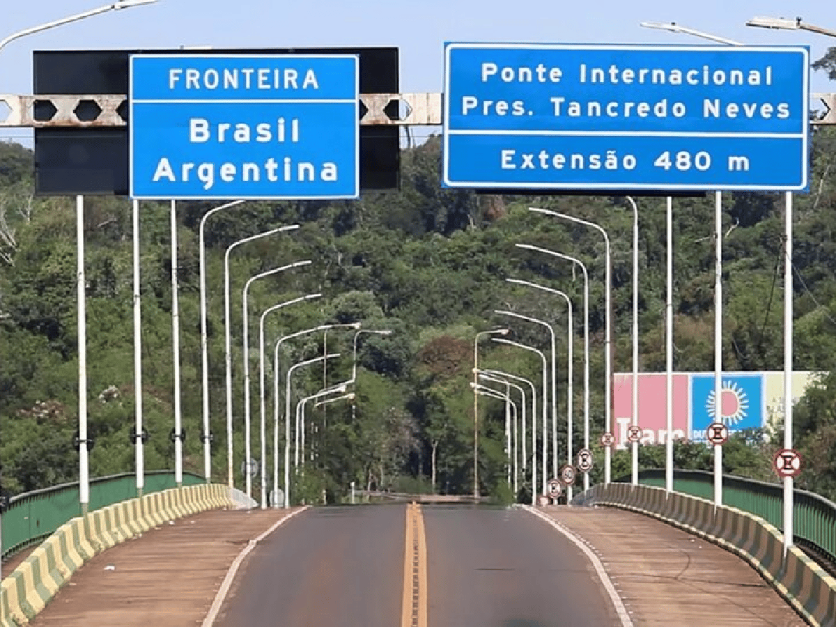 Brasil reabrirá las fronteras para los argentinos y hay avances con Uruguay