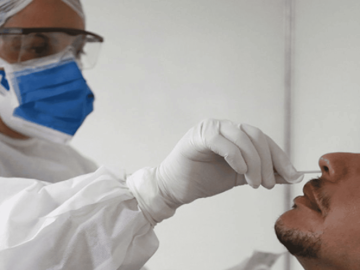 Córdoba elimina el aislamiento por contacto estrecho para el ámbito laboral a vacunados
