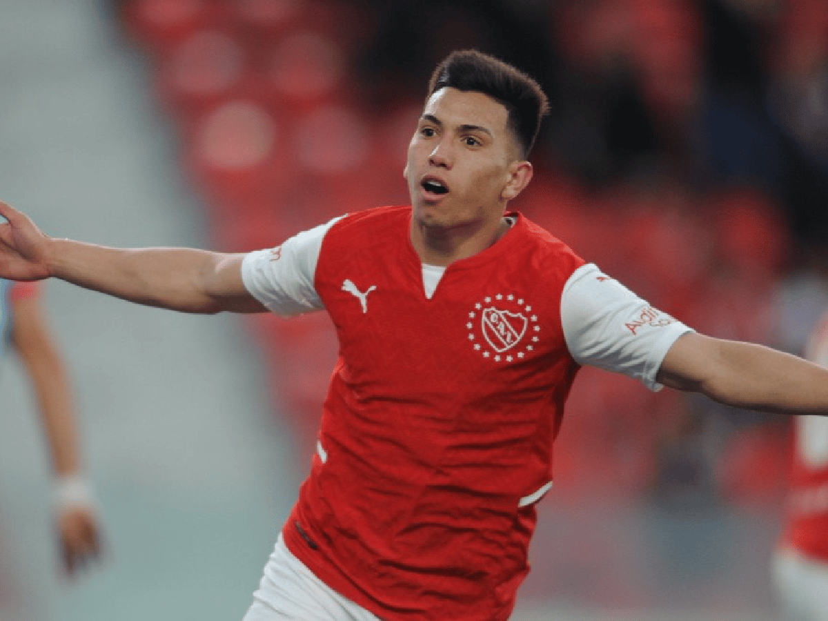 Independiente acordó transferir a Velasco a la MLS