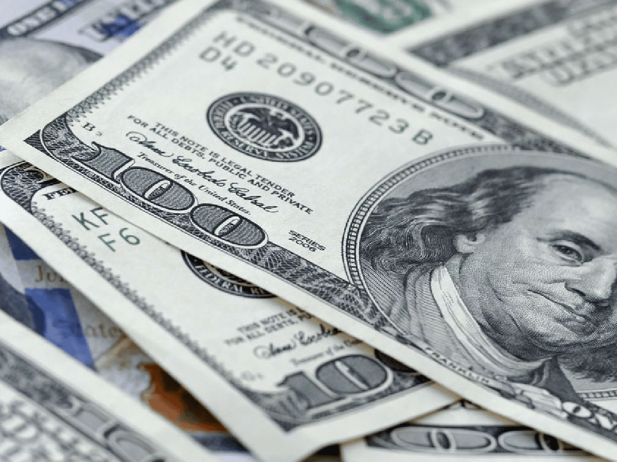 El dólar blue subió a $213 y estableció un nuevo récord