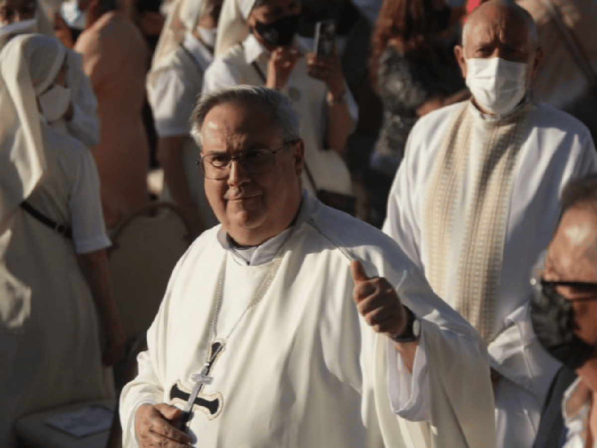 El arzobispo Ángel Rossi fue internado: le realizan estudios