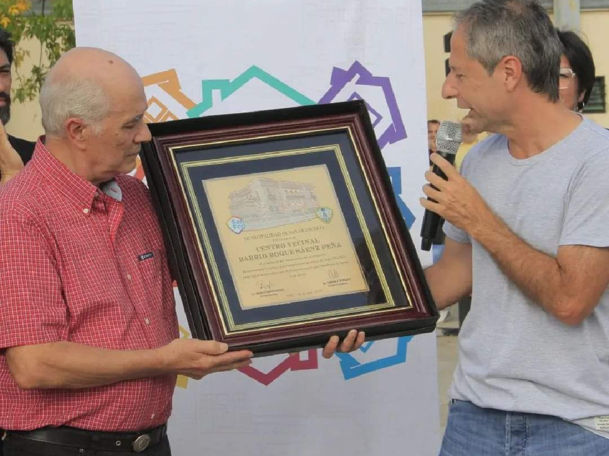 La Muni de barrio en barrio,   rescatando lo esencial y  revalorizando su territorialidad 
