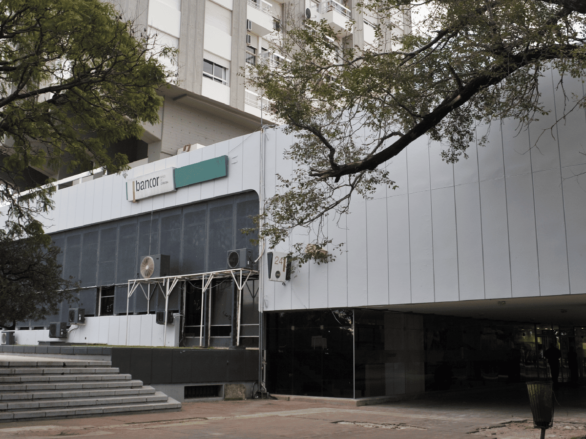 El municipio quiere adquirir el edificio del ex Banco de Córdoba para mudar dependencias