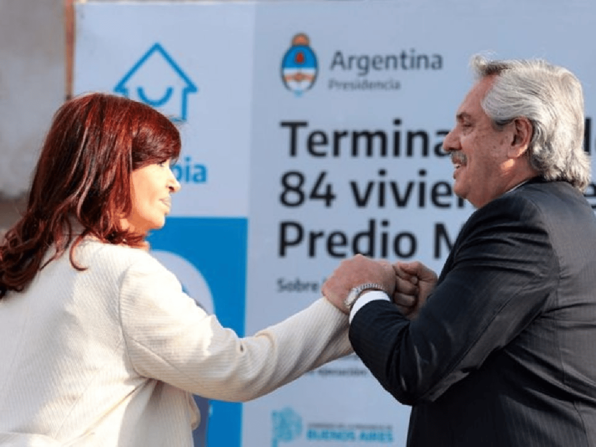 Alberto Fernández respaldó a Cristina Kirchner en la polémica por los "funcionarios del off"