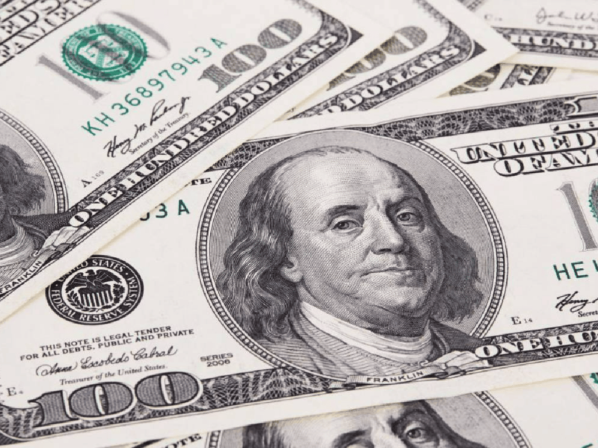 El dólar blue alcanzó un nuevo récord y cerró en $ 289